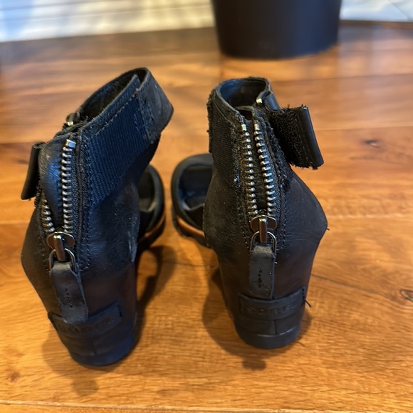 Sorel Joan of Arc Wedge Sandals Black 7.5 - Picture 3 of 6
